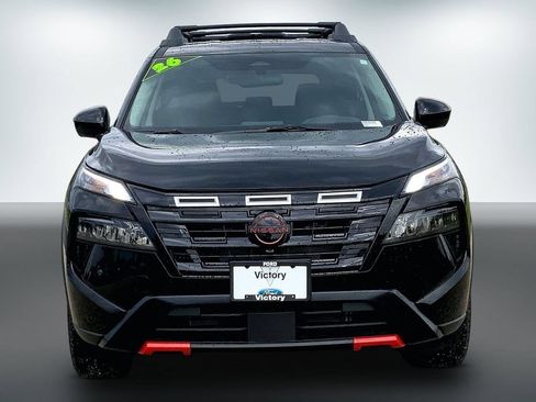 Used 2026 Nissan Rogue SV AWD/4WD image 3