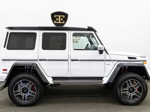 Used 2018 Mercedes-Benz G 550 Squared image 10