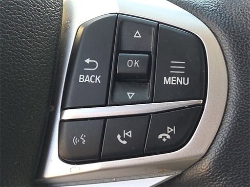 Certified 2022 Ford Explorer XLT w/ Equipment Group 202A image 24