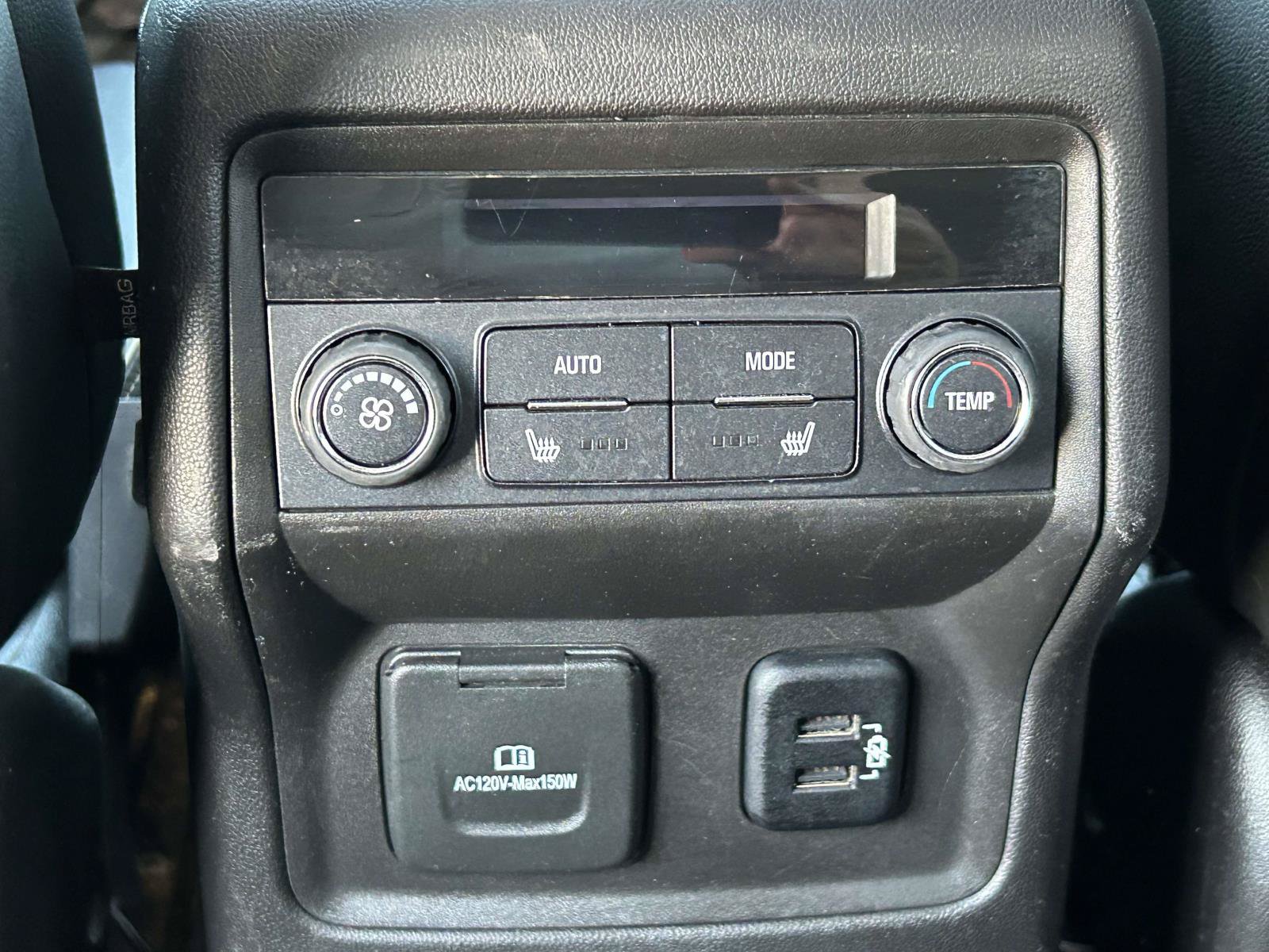 Used 2017 GMC Acadia Denali w/ Technology Package FWD image 14