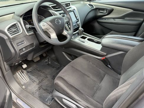 Used 2018 Nissan Murano S FWD image 19