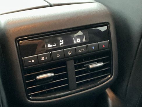 Used 2023 MAZDA CX-9 Touring Plus image 32