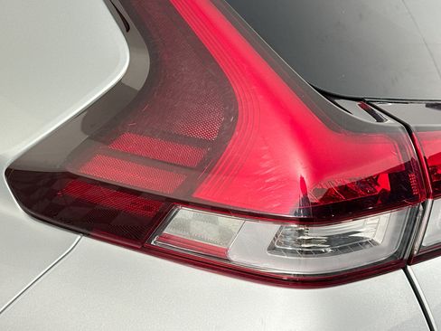 Used 2022 Mitsubishi Eclipse Cross ES AWD/4WD image 33
