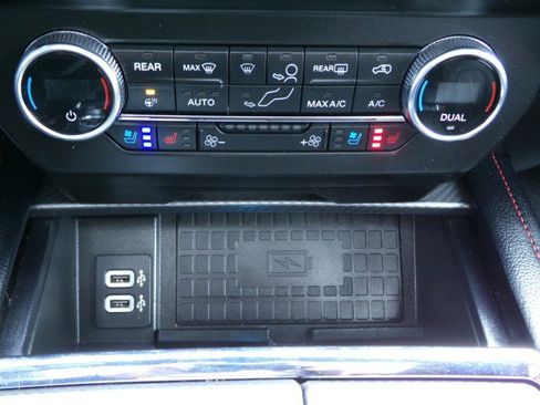 Used 2019 Ford Expedition Max Limited w/ Equipment Group 303A AWD/4WD image 23
