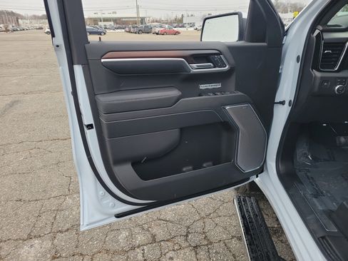 New 2026 GMC Sierra 1500 Denali image 17