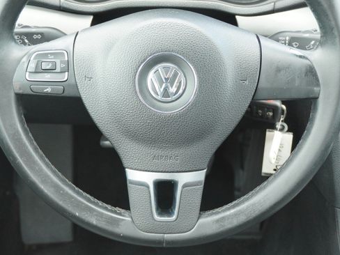 Used 2014 Volkswagen Passat 1.8T Wolfsburg Edition FWD image 28