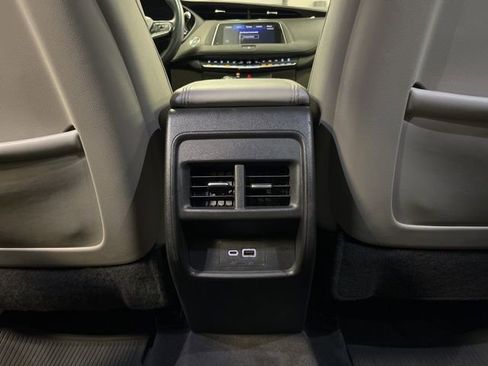 Certified 2023 Cadillac XT4 Luxury image 45