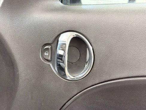 Used 2010 Chevrolet HHR LT FWD image 31