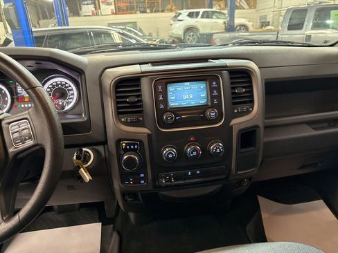 Used 2018 RAM 1500 Tradesman w/ Popular Equipment Group image 27