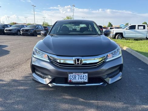 Used 2016 Honda Accord LX image 2