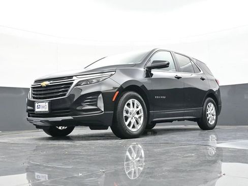 Used 2024 Chevrolet Equinox LT image 53
