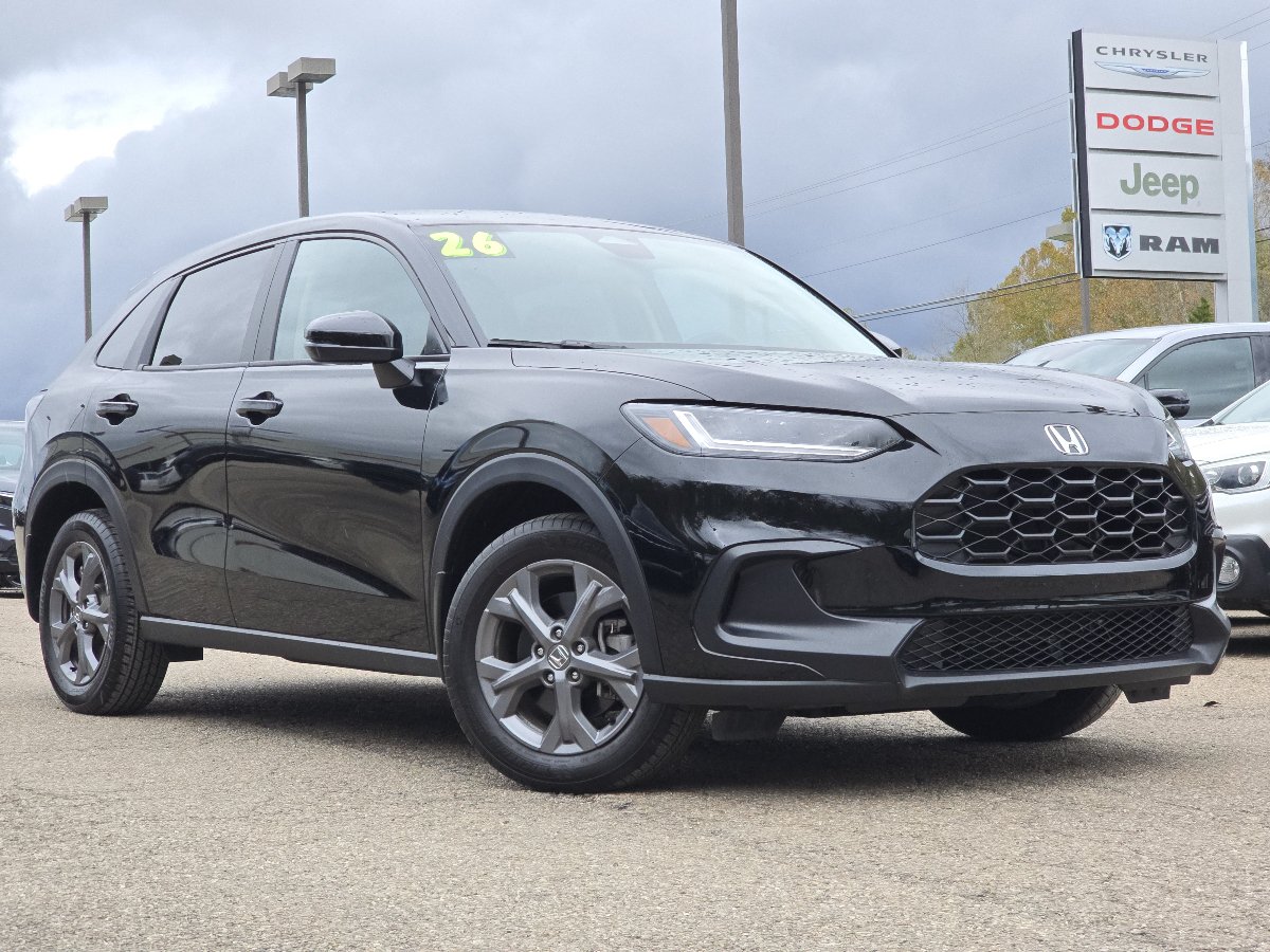 Used 2026 Honda HR-V LX image 2