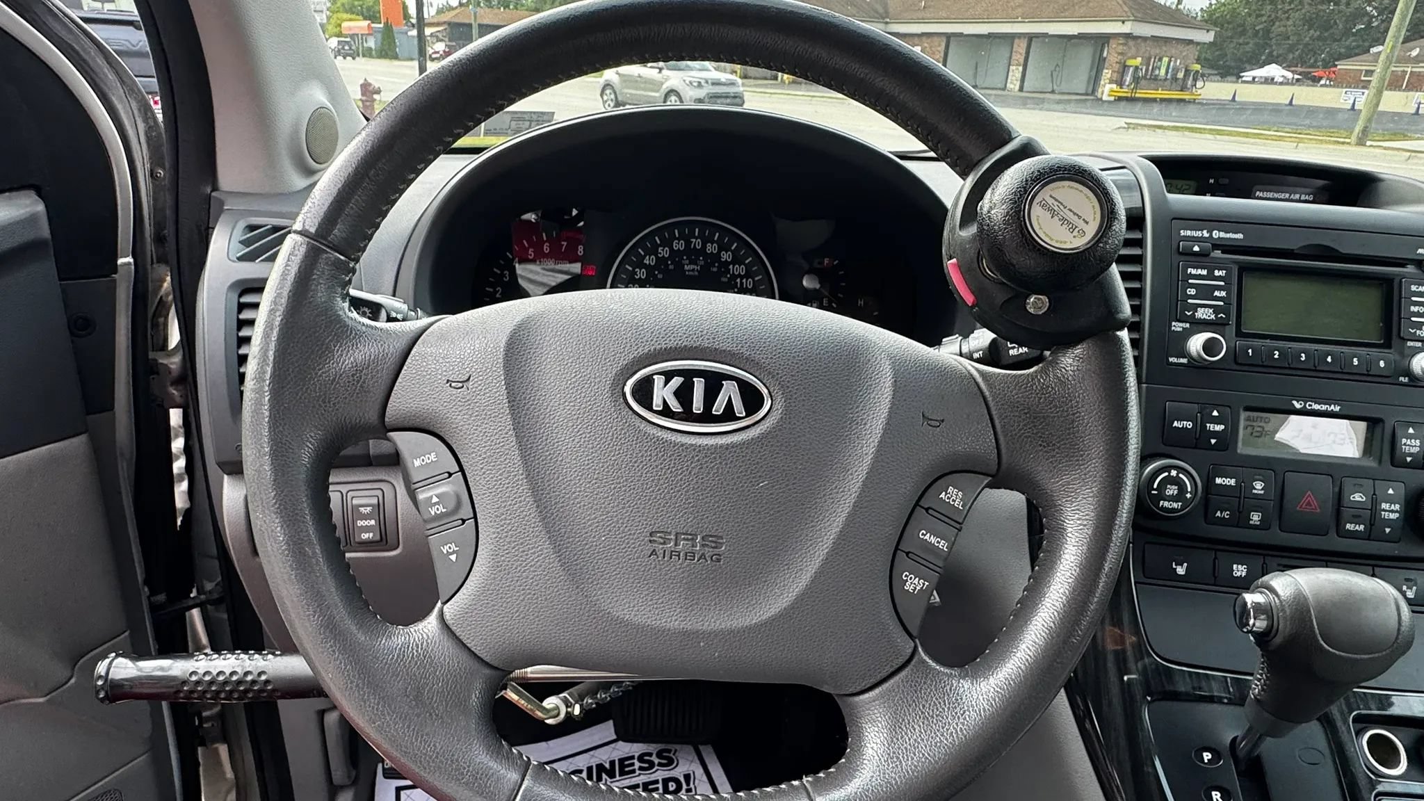 Used 2012 Kia Sedona EX w/ Luxury Pkg FWD image 30