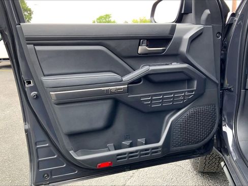 New 2026 Toyota Tacoma TRD Off-Road AWD/4WD image 10