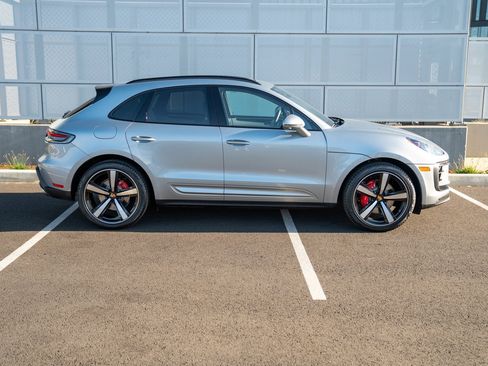 New 2026 Porsche Macan S AWD/4WD image 8
