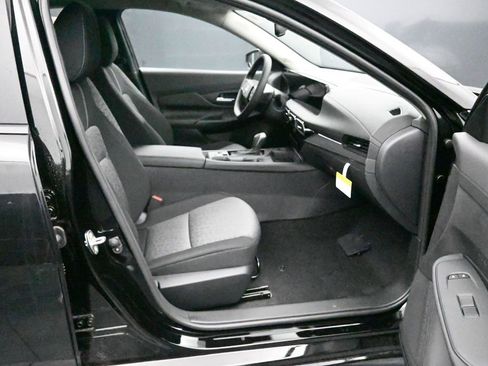 New 2026 Nissan Sentra SV w/ Floor Mat Package FWD image 13