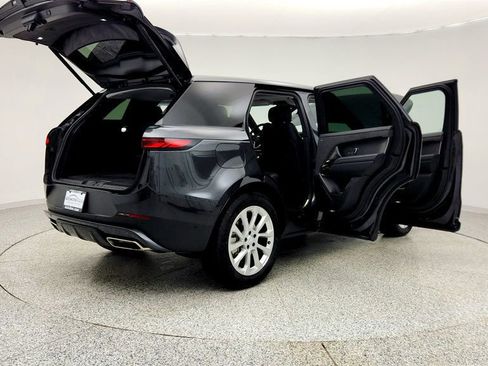 Used 2024 Land Rover Range Rover Sport SE image 11