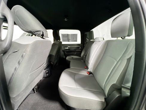 Used 2024 RAM 2500 Big Horn image 29