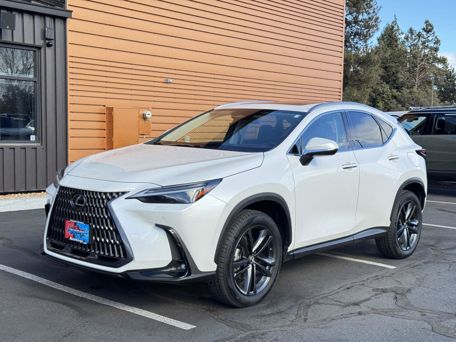 Used 2023 Lexus NX 450h+ AWD image 1