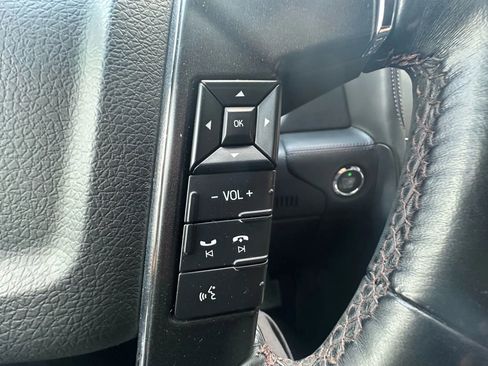 Used 2016 Lincoln Navigator Reserve image 32