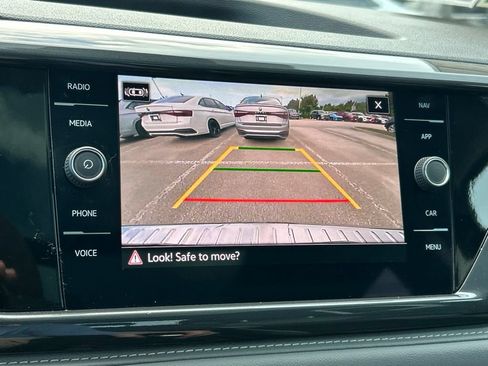 Certified 2023 Volkswagen Taos SEL AWD/4WD image 38