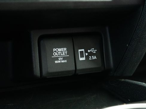 Certified 2022 Honda Pilot Sport image 33