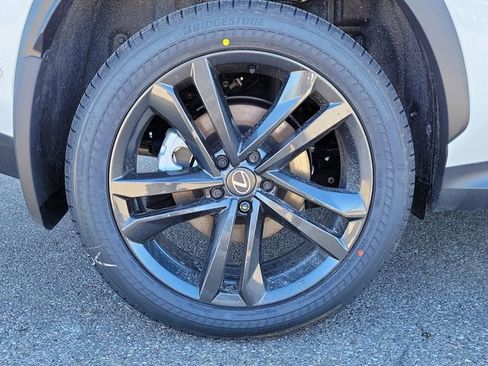 New 2026 Lexus NX 450h+ AWD w/ Luxury Package image 5