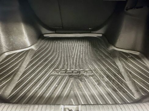 Used 2024 Honda Accord EX image 27