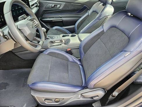 New 2026 Ford Mustang Dark Horse image 4