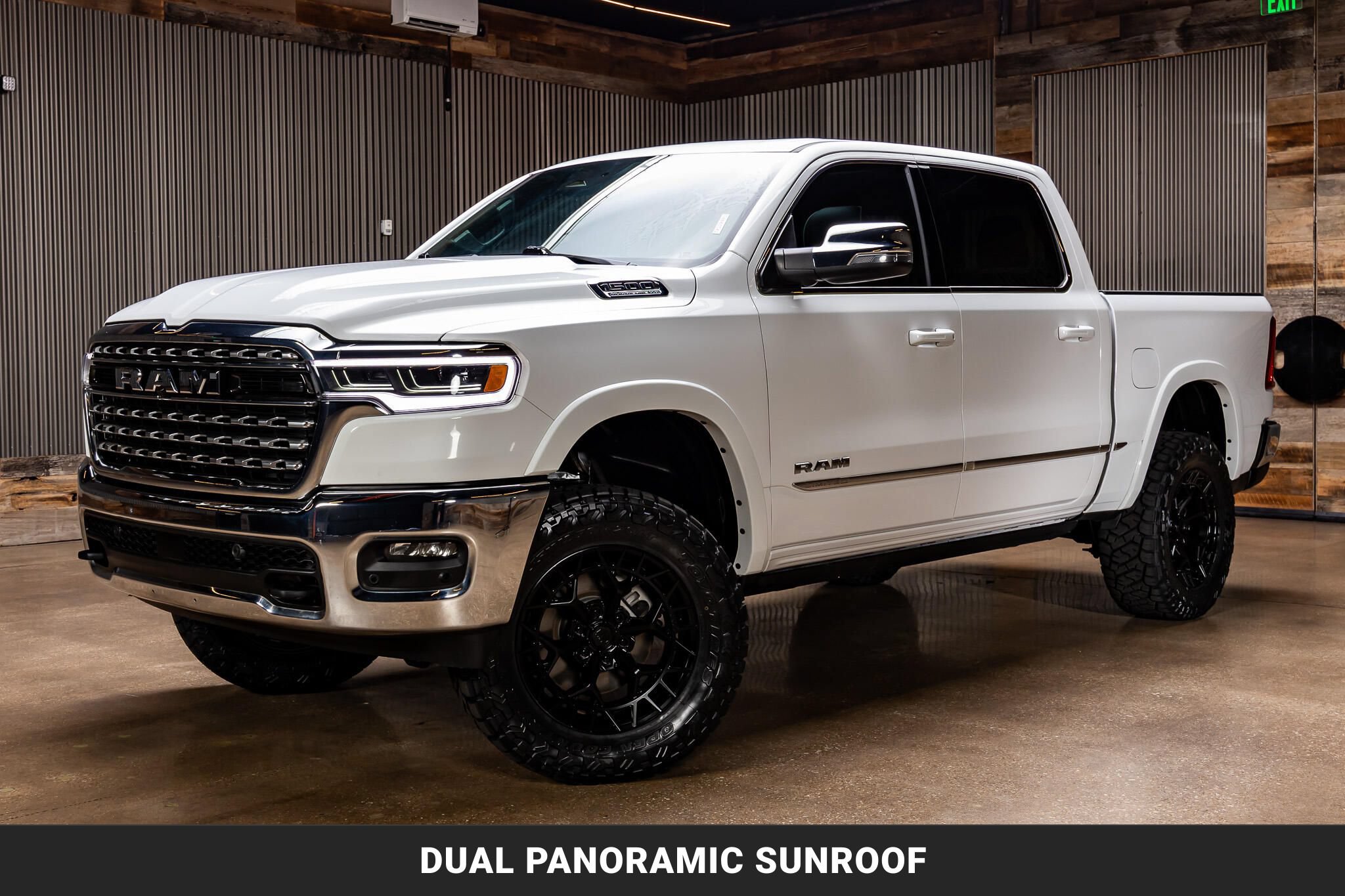 Used 2026 RAM 1500 Limited AWD/4WD image 5