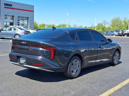 Used 2025 Kia K4 FWD image 6
