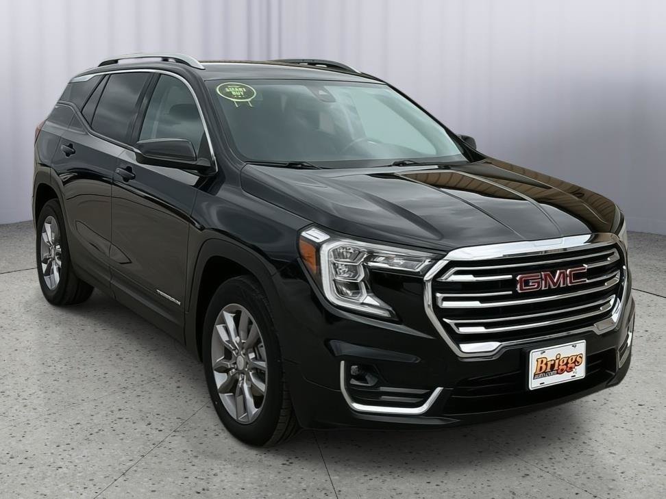 Used 2023 GMC Terrain SLT FWD image 7