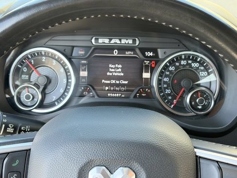 Used 2022 RAM 1500 Big Horn RWD image 24