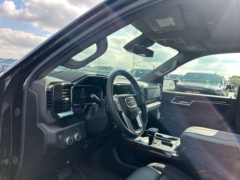 New 2026 GMC Sierra 1500 Elevation w/ Elevation Premium Package AWD/4WD image 20