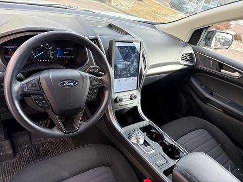 Used 2023 Ford Edge SE w/ Black Appearance Package image 15