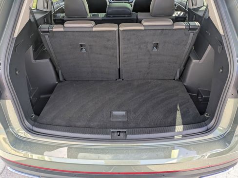 Certified 2025 Volkswagen Atlas SEL AWD/4WD image 34
