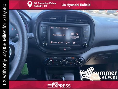 Used 2024 Kia Soul LX w/ Option Group 015 FWD image 17