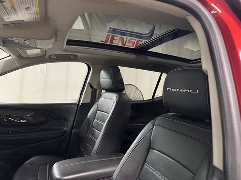 Certified 2023 GMC Terrain Denali w/ Denali Premium Package AWD/4WD image 16