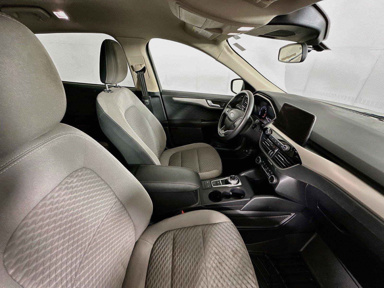 Used 2020 Ford Escape SE AWD/4WD image 27