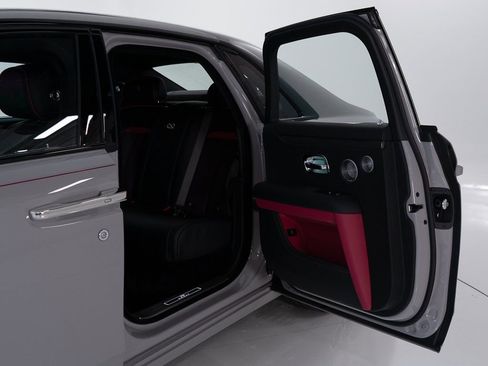 Certified 2024 Rolls-Royce Ghost Black Badge image 21