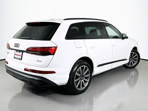 Used 2023 Audi Q7 2.0T Premium Plus w/ Premium Plus Package image 15