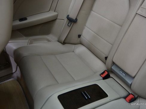 Used 2014 Mercedes-Benz E 550 Cabriolet image 23