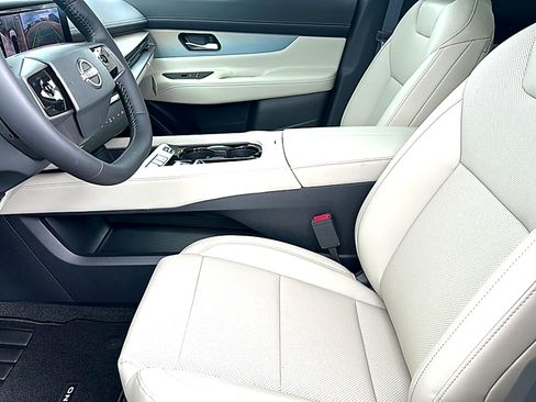 New 2026 Nissan Murano SL AWD/4WD image 10