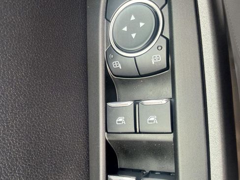 Used 2025 Ford F350 XLT w/ 360-Degree Camera Package AWD/4WD image 12