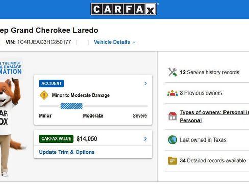 Used 2017 Jeep Grand Cherokee Laredo image 2