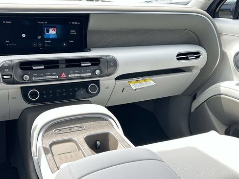 New 2026 Hyundai Palisade Limited FWD image 25