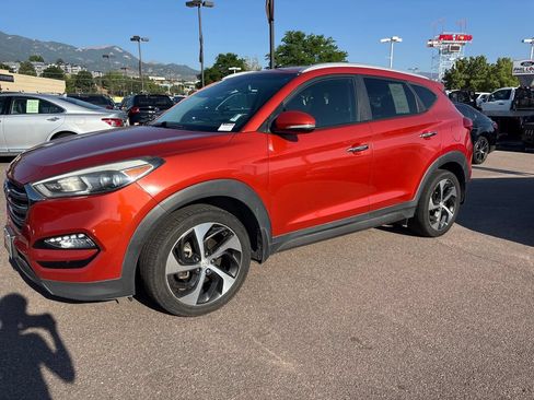 Used 2016 Hyundai Tucson Limited AWD/4WD image 32