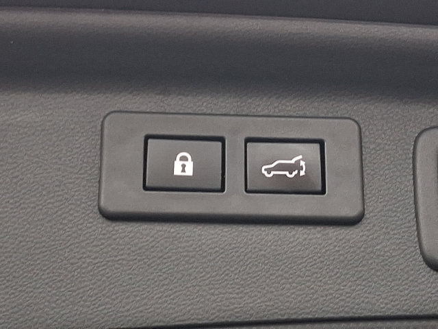 Used 2024 Subaru Forester Premium AWD/4WD image 33
