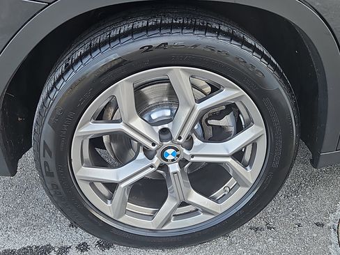 Used 2022 BMW X3 xDrive30i w/ Premium Package 2 image 32