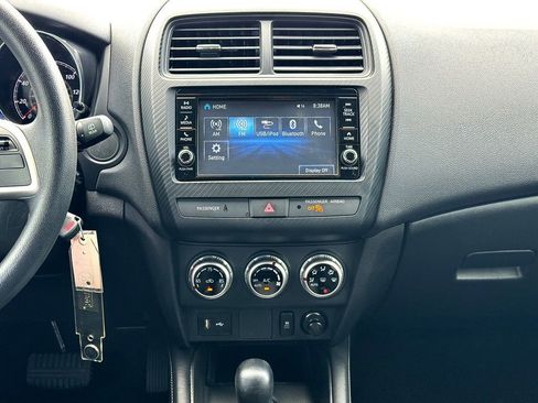 Used 2025 Mitsubishi Outlander Sport ES AWD/4WD image 30